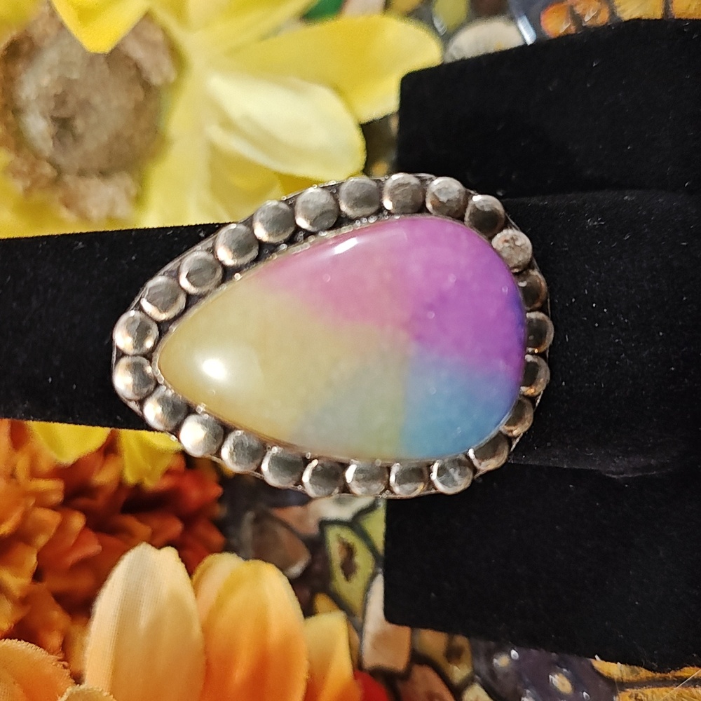 Dyed Quartzite Multi-Color Gemstone Ring - Size 8